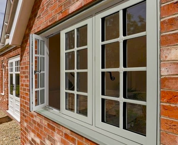 the best casement window replacement company Mesa area