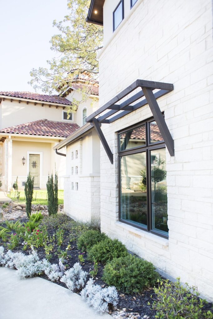 the best window installation company Mesa area